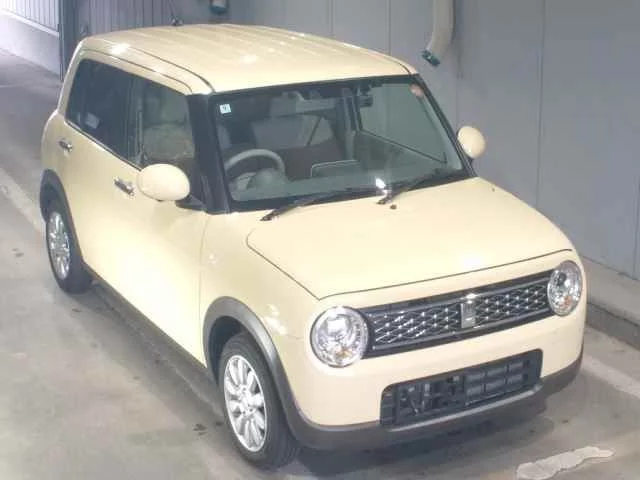 Suzuki Alto Lapin HE33S 2024